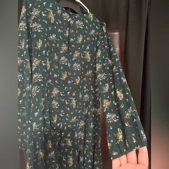 Francesca’s Trixxi size XL green paisley floral dress w/sheer long sleeves - Picture 4 of 5